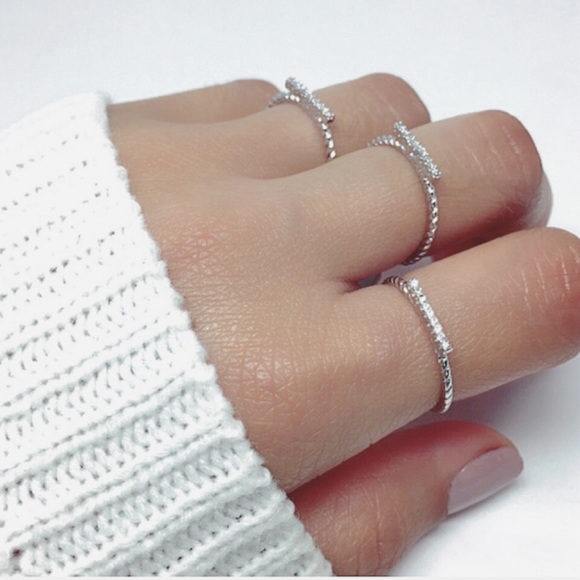 Jewelry - 925 Sterling Silver Cubic Zirconia Ring